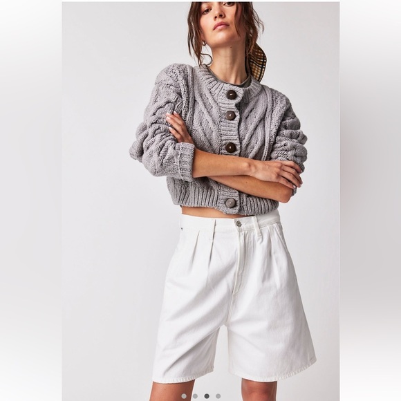 Free People NWT Citizens of Humanity Maritzy Shorts - Picture 3 of 4